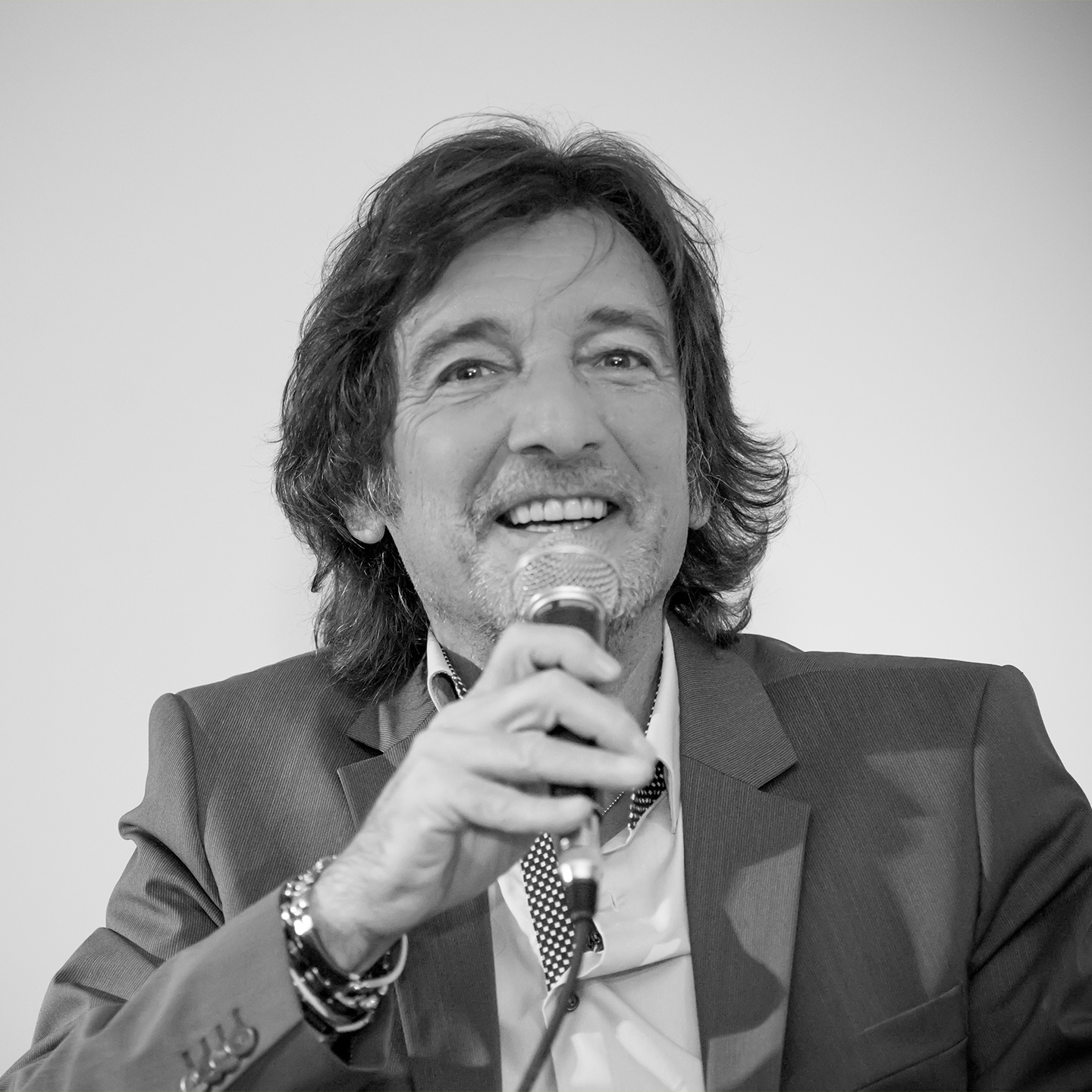 Contatt Claudio Cecchetto